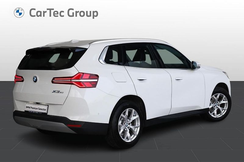 BMW X3 20 xDrive - fotka 3 z 23