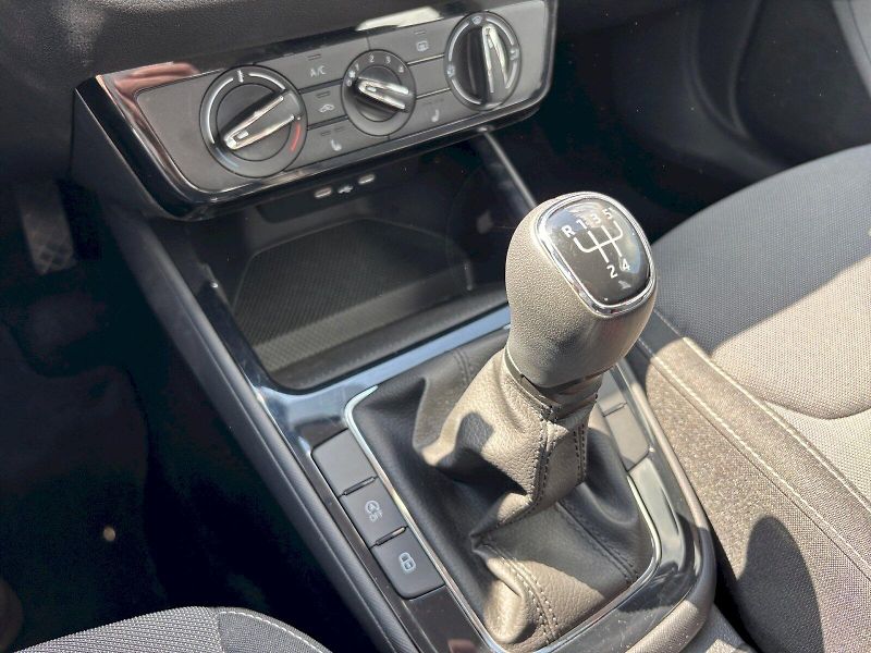Škoda Fabia (2025) SELEC TS 70/1.0 M5F - fotka 25 z 27