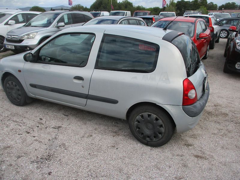 Renault Express (2002) Clio 1,2 VAN - fotka 4 z 7