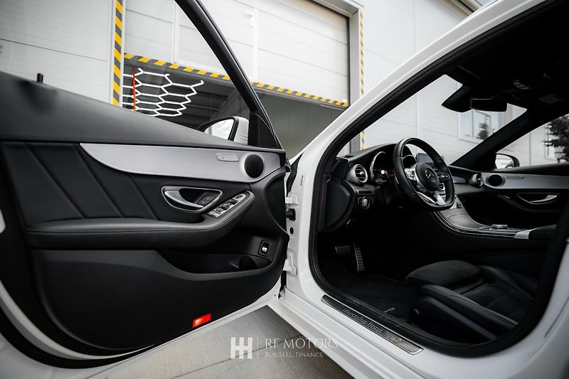 Mercedes-Benz Třídy C (2019) C 300d Kombi 180kW - fotka 14 z 30