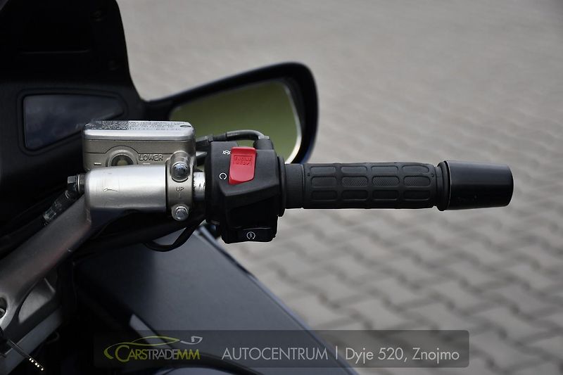 Honda ST 1300 A - fotka 10 z 19