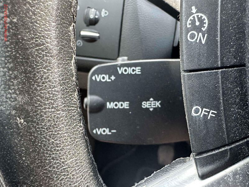 Ford Focus (2010) 2.0 16V, AC, tempo - fotka 13 z 17