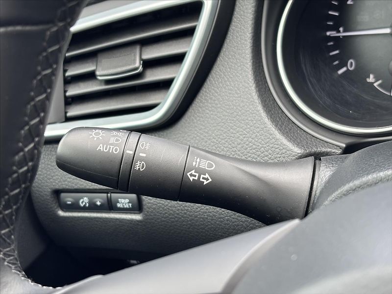 Nissan Juke 1,0 DIG-T Tekna ZÁRUKA CARPLAY - fotka 29 z 45