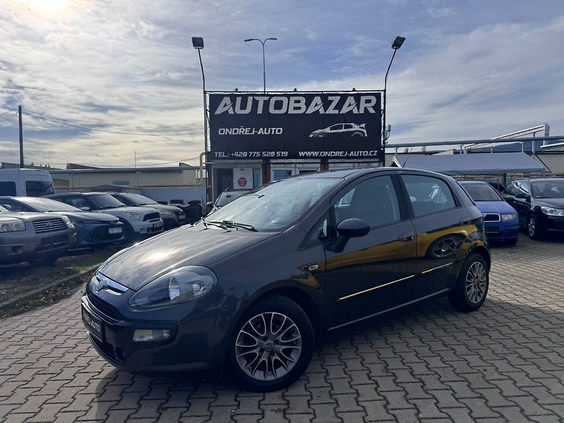 Fiat Punto (2011) 1,2i 51 KW PRVNÍ MAJITEL - fotka 1 z 42