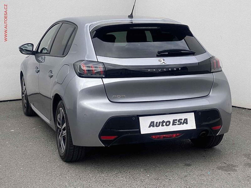 Peugeot 208 (2020) 1.2 PT, Allure, LED, kamera - fotka 6 z 19
