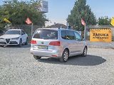 Volkswagen Touran (2014) 1.6TDI 77KW DSG NAVI – 7 SEDAD - náhled 4