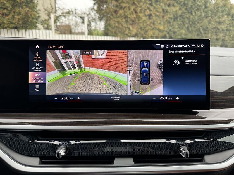BMW X7 40i-INDIVID-MASÁŽE-R22-TAŽ. - fotka 29 z 47