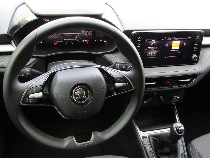 Škoda Fabia IV Selection 1.0 MPI /59 kW - fotka 17 z 30