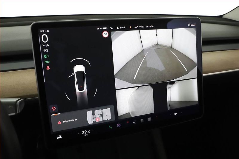 Tesla Model Y (2021) Long Range AWD 75kWh, SoH 91% - fotka 22 z 28