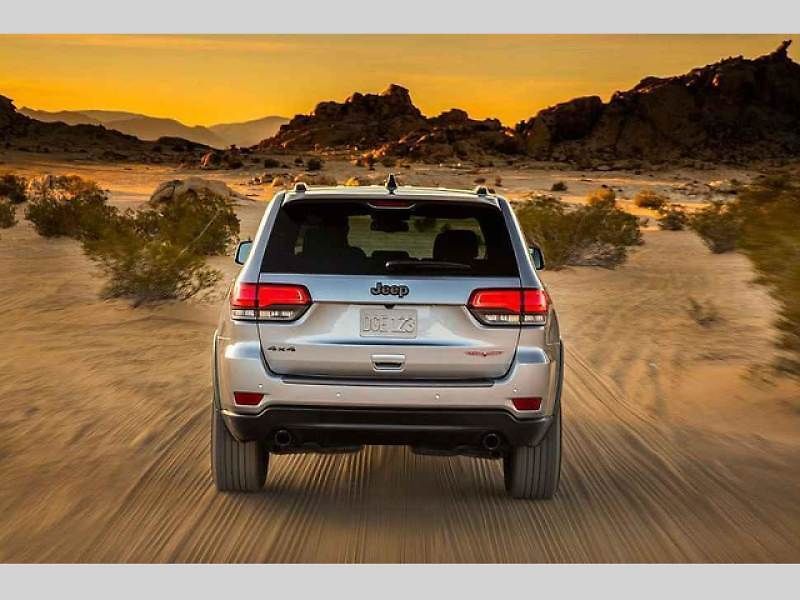 Jeep Grand Cherokee Trailhawk.