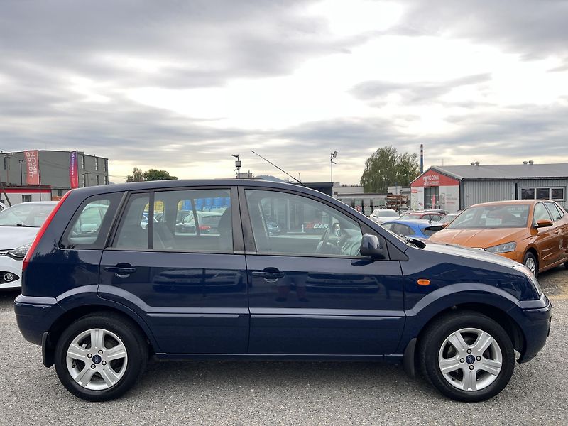 Ford Fusion 1.4i PŮVOD ČR TAŽNÉ KLIMA  - fotka 8 z 37