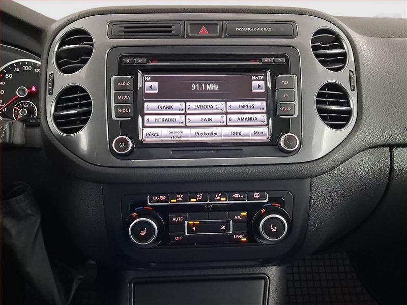 Volkswagen Tiguan (2013) 2.0 TDI, Tempomat - fotka 12 z 22
