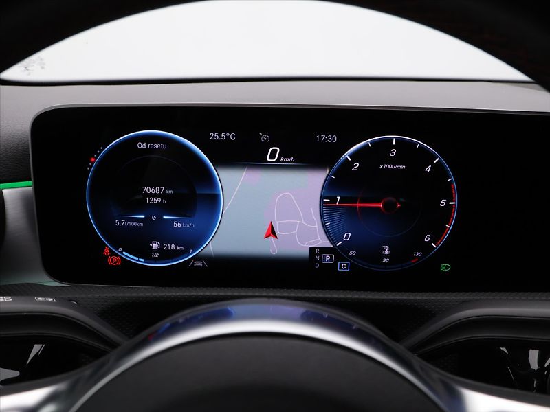 Mercedes-Benz Třídy A 1,5 180d 85kW Aut. CZ Navi - fotka 17 z 32
