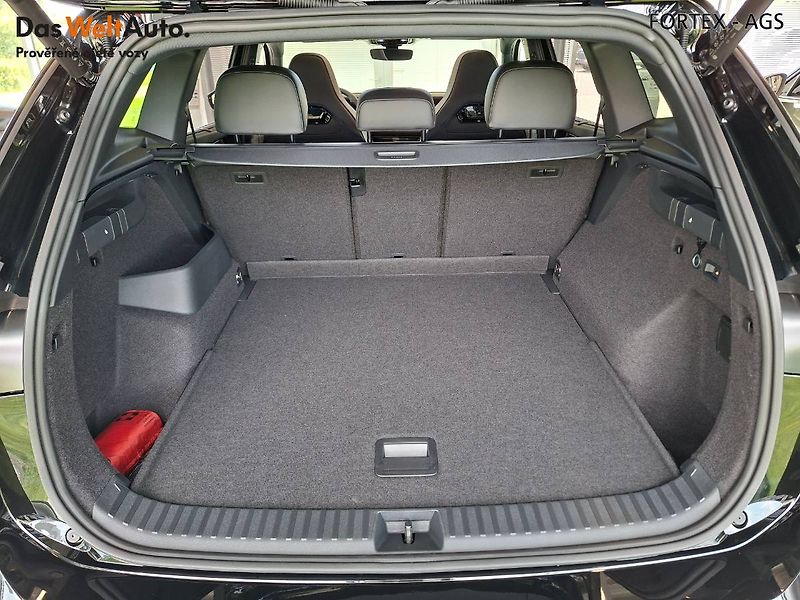 Volkswagen Tayron (2026) R-LINE,2.0 TDI,142kW,4x4,Záruk - fotka 26 z 34