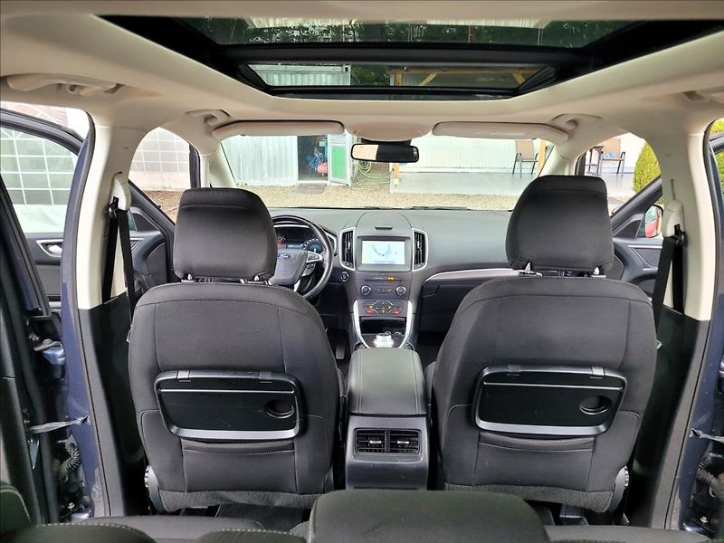 Ford Galaxy 2,5 Již není k dispozici - fotka 42 z 50