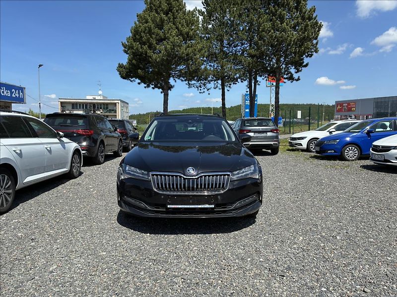 Škoda Superb 2,0 TAŽNÉ,EL.KUFR,KAMERA - fotka 4 z 32