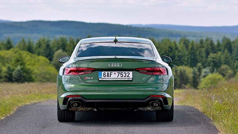 Audi RS 5 Coupé.
