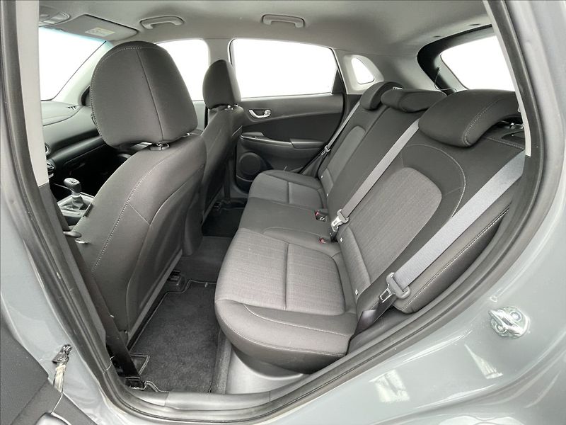 Hyundai Kona 1,0 T-GDI Comfort PDC+AC - fotka 15 z 23