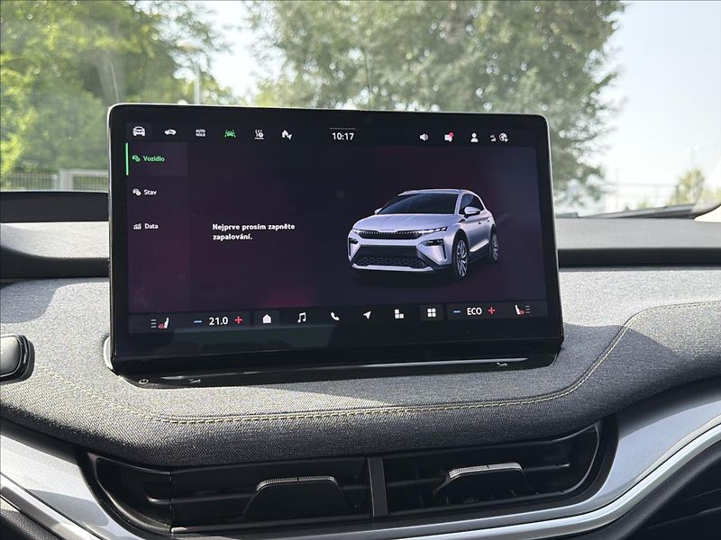 Škoda Elroq 0,0 iV 85 kWh 210 Kw DPH HUD - fotka 26 z 35
