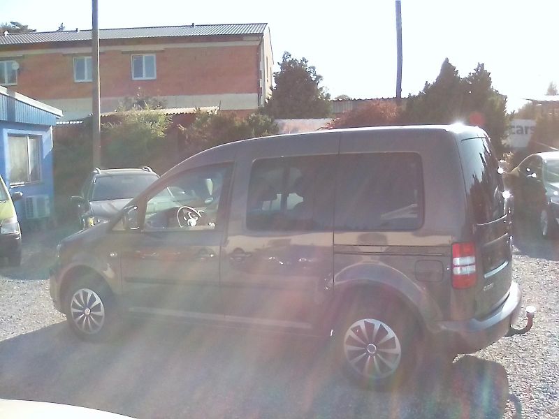 Volkswagen Caddy (2012) 1.2 TSi / 77KW, nové rozvody - fotka 8 z 37