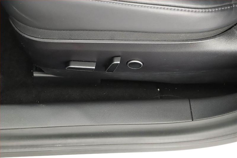 Tesla Model 3 (2021) Performance 82kWh, SoH 98% - fotka 10 z 20