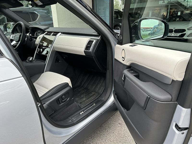 Land Rover Discovery D300 R-Dynamic SE - NOVÝ VŮZ - fotka 23 z 33