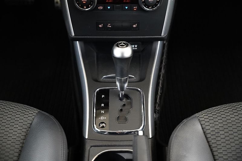 Mercedes-Benz Třídy B - fotka 22 z 24