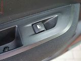 Peugeot 2008 (2020) 1.2PT, ČR, AC, TZ, LED - náhled 12
