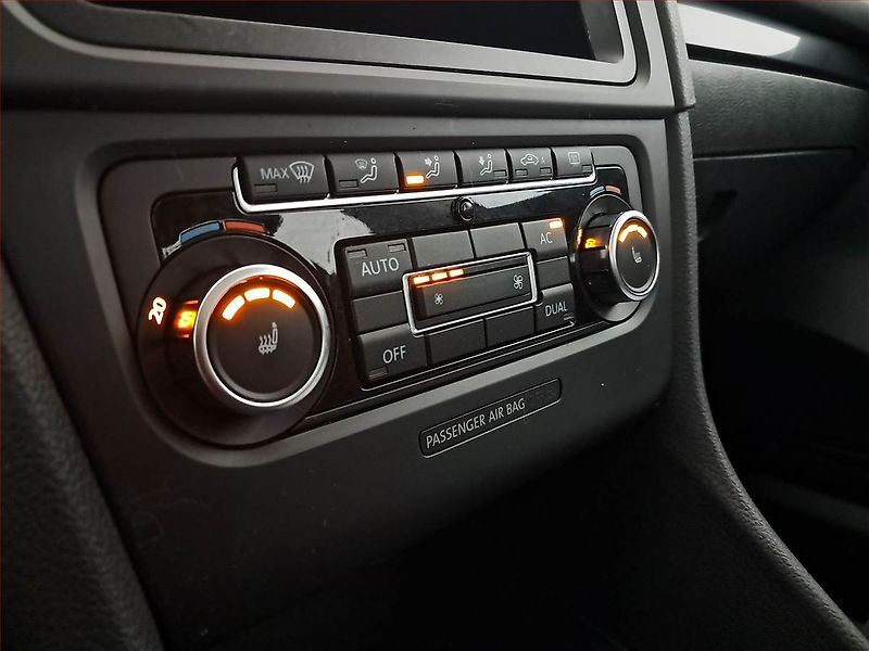 Volkswagen Golf (2009) 1.4 TSI, Tempomat - fotka 13 z 15