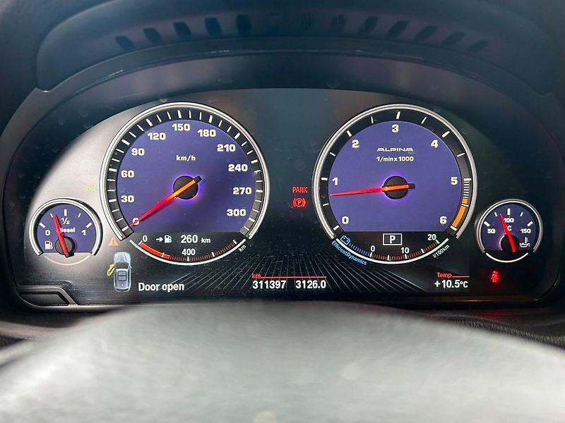 BMW X3 (2013) - fotka 16 z 20