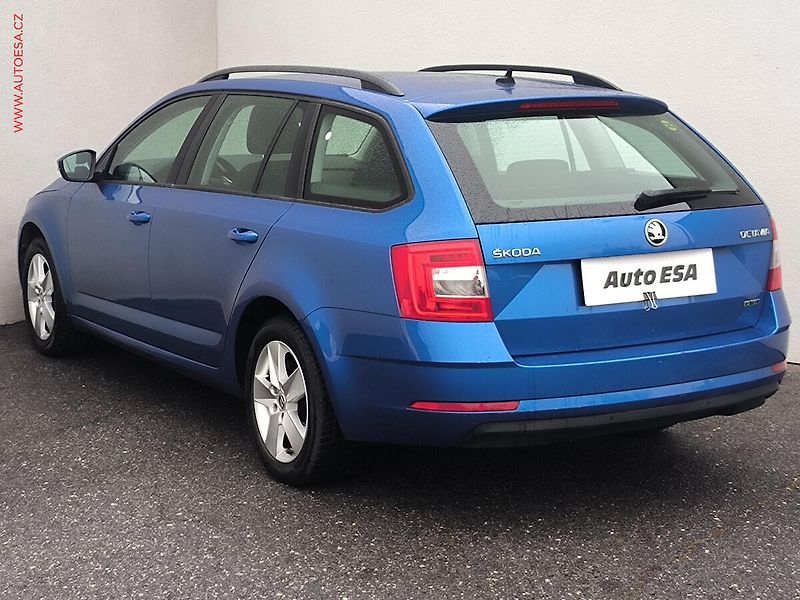 Škoda Octavia (2020) 1.5 TSI, 2.maj,ČR, Ambition - fotka 6 z 20