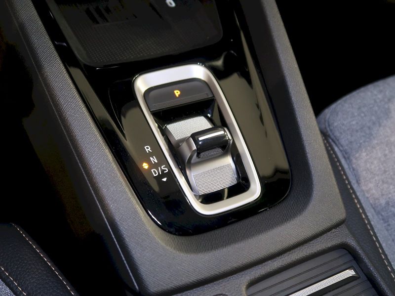 Škoda Octavia (2025) TOP SELECTION 1.5TSI M-HEV 110 - fotka 30 z 38