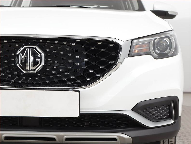 MG ZS (2020) Luxury EV 42.5 kWh, SoH 83% - fotka 16 z 25
