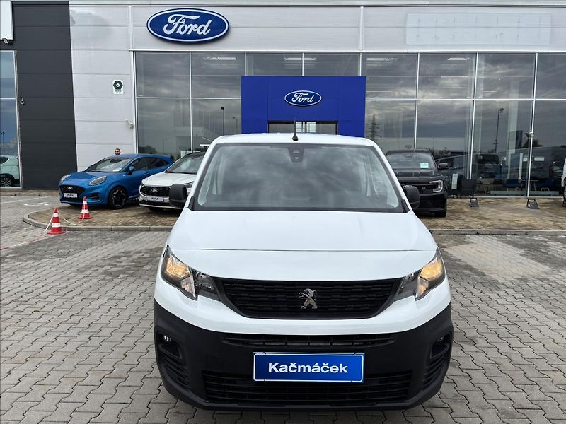 Peugeot Partner 1,2 Puretech 81kW Active L1 - fotka 8 z 35