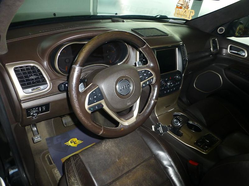 Jeep Grand Cherokee (2013) 3,0CRDI*VYHŘ.S*PARK.KAME*XENON - fotka 11 z 28