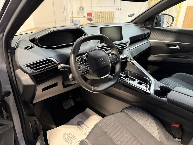 Peugeot 5008 ACTIVE PACK 1.2 PureTech 130 S - fotka 5 z 13