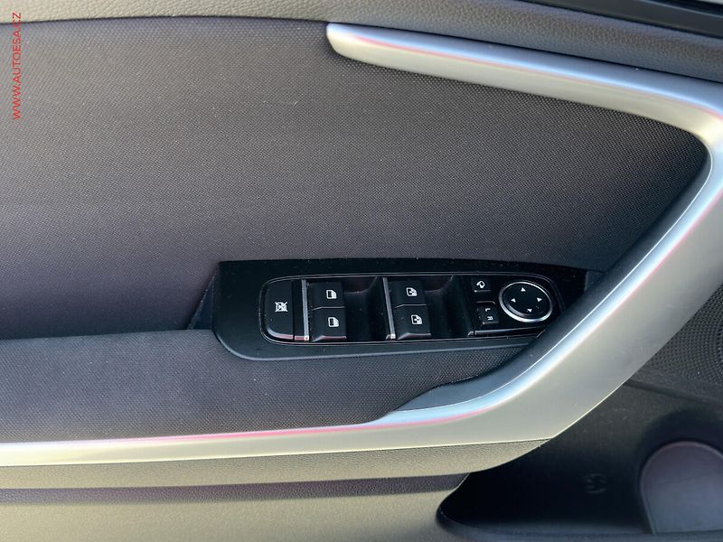 Kia Ceed (2020) 1.4T-GDi, ČR, servis.kniha - fotka 11 z 19