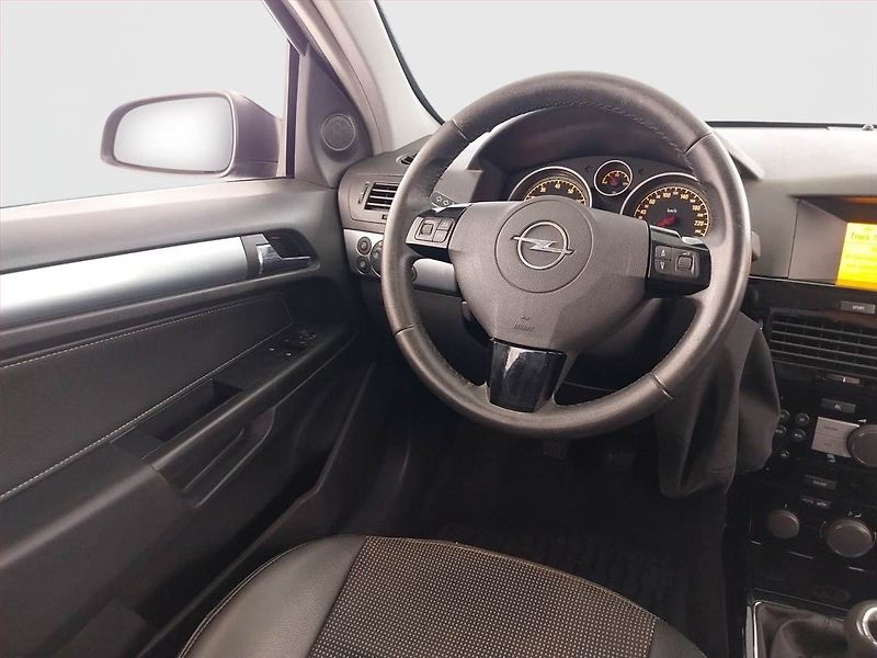 Opel Astra (2008) 1.6 16V, Serv.kniha - fotka 7 z 19