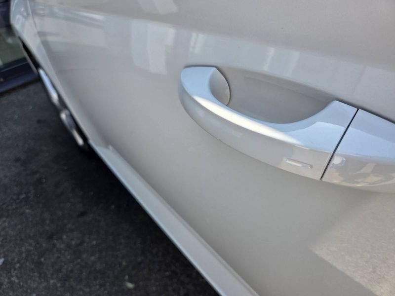 Škoda Fabia (2019) 1.0 TSI Style PLUS - fotka 17 z 32