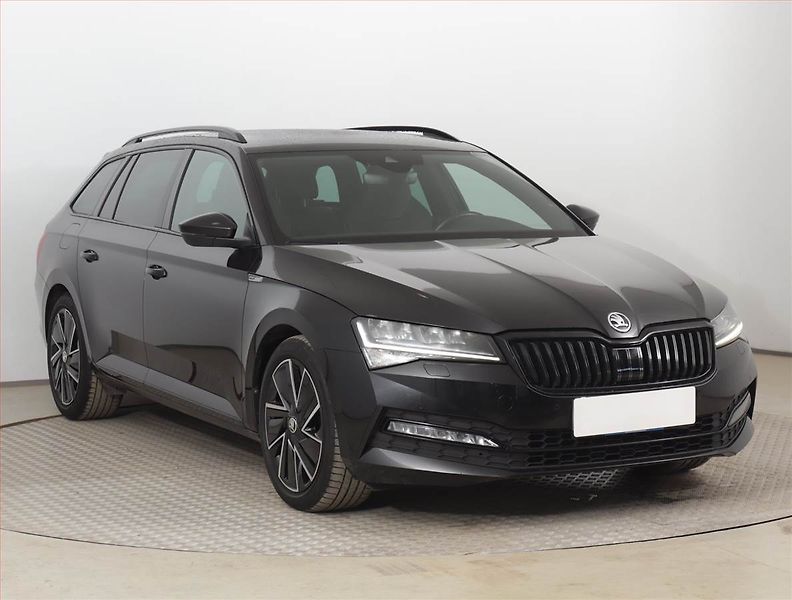 Škoda Superb (2023) Sportline 1.5 TSI - fotografie inzerátu