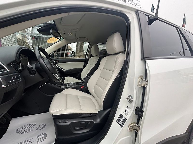 Mazda CX-5 2.2D/2017/MAN6,4X4-ZÁRUKA12-36 - fotka 46 z 54