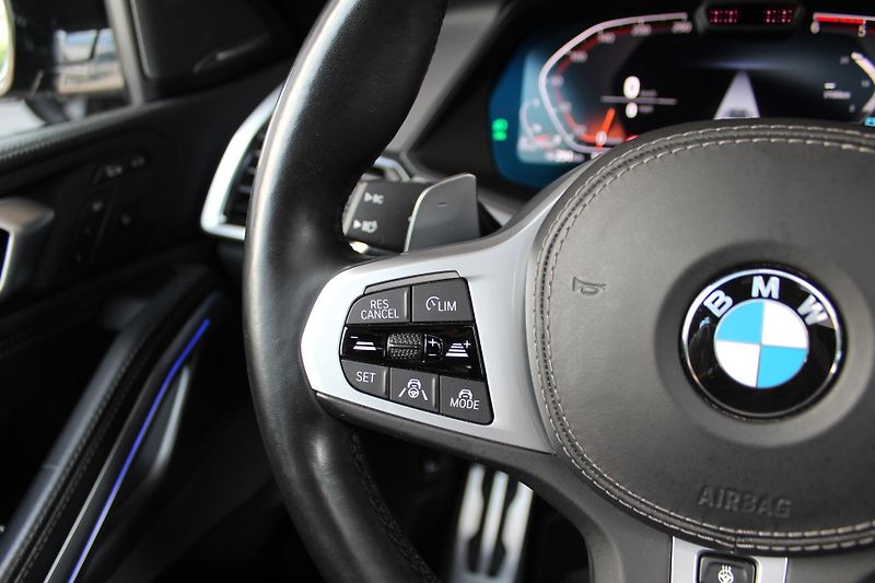 BMW X6 xDrive40d, 250kW - fotka 13 z 28