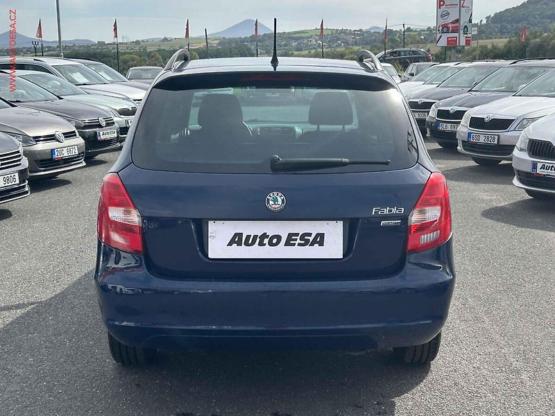 Škoda Fabia (2012) 1. 2i, 2.maj,ČR, STK4/28 - fotka 5 z 15