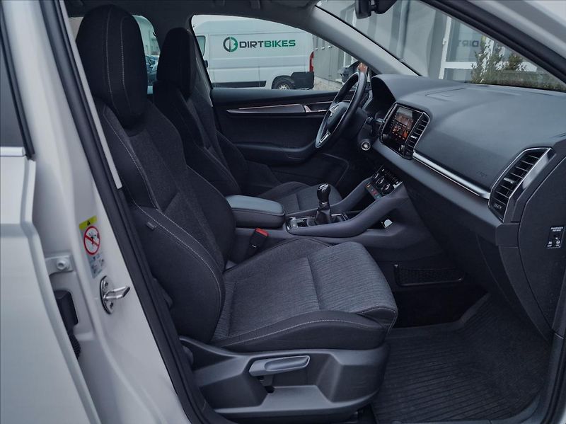 Škoda Karoq 2.0 TDI 110kW Style,ČR,1.Maj. - fotka 14 z 50