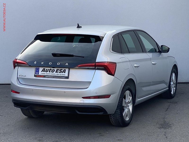 Škoda Scala (2021) 1.5 TSi, 2.maj,ČR, Style - fotka 4 z 17