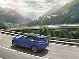 Jaguar F-Pace.