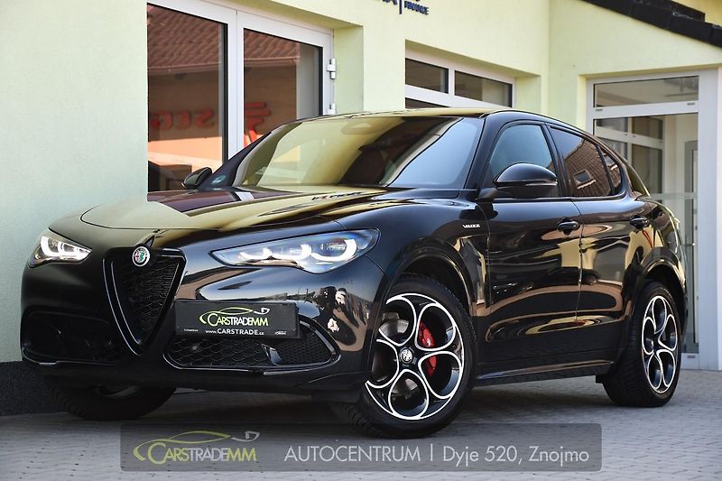 Alfa Romeo Stelvio 2.2D 16V 154kW Veloce AT8-Q4 - fotka 1 z 52