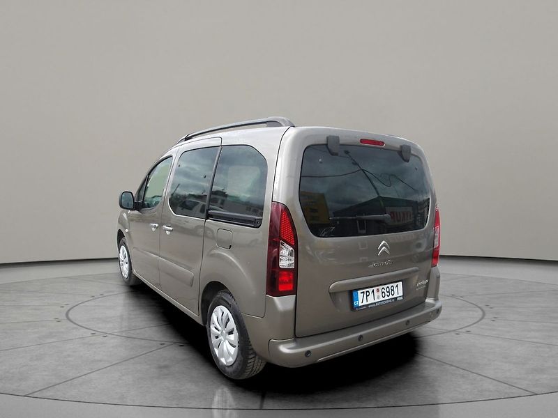 Citroën Berlingo 1,6HDi ČR 1.MAJ.! -21%DPH ! - fotka 11 z 33