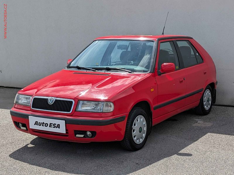Škoda Felicia (1999) 1.3i, 2.maj,ČR, GLX, šíbr - fotka 3 z 13