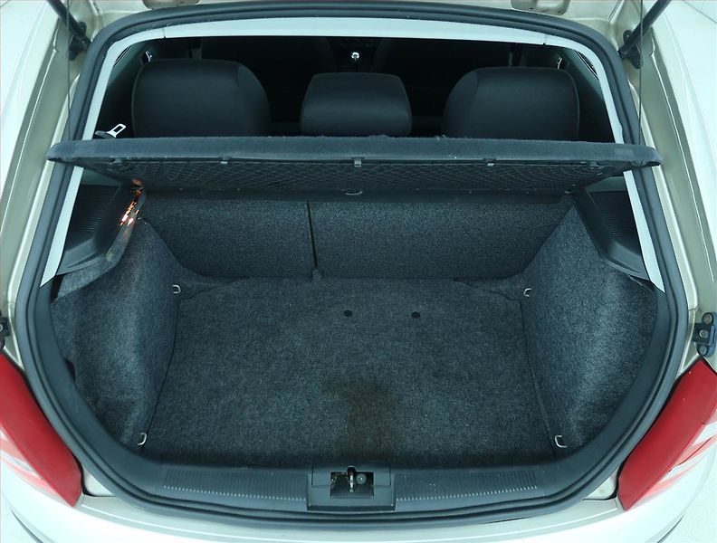 Škoda Fabia (2006) Elegance 1.2 12V, po STK - fotka 14 z 15